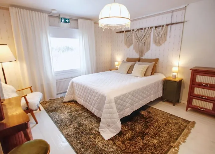 Kotolinna, Kotomo Oy אורחן Paltamo