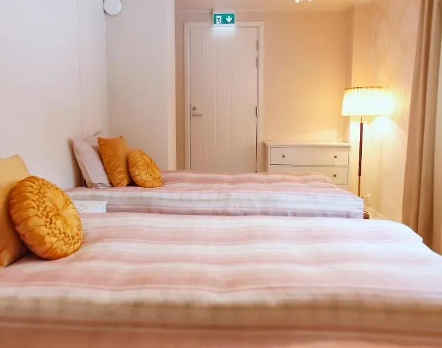 אורחן Kotolinna, Kotomo Oy *