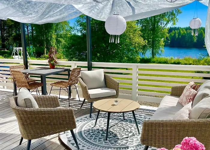 אורחן Kotolinna, Kotomo Oy *